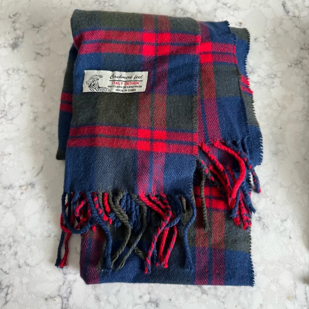 Set of 5‎ scarfs, plaid various colors